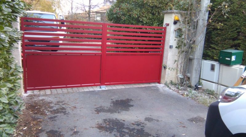 Création de portail double vantaux sur mesure