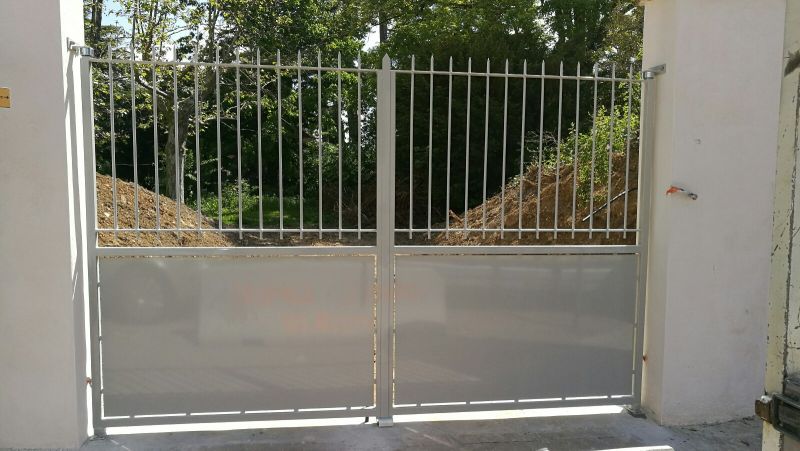 Création de portail double vantaux sur mesure