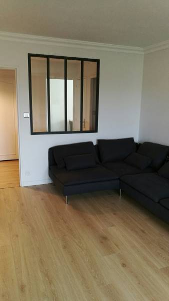 Artisan métallier pour installer une verrière sur mesure à Lyon en Rhône-Alpes