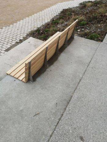 Réalisation d'un banc  sur mesure pour la mairie de Chaponost