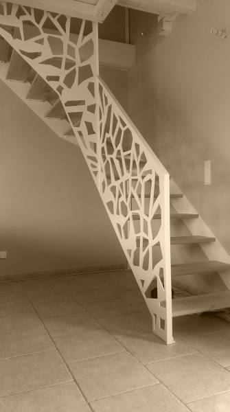 Création d'un bel escalier moderne et contemporain près de Lyon