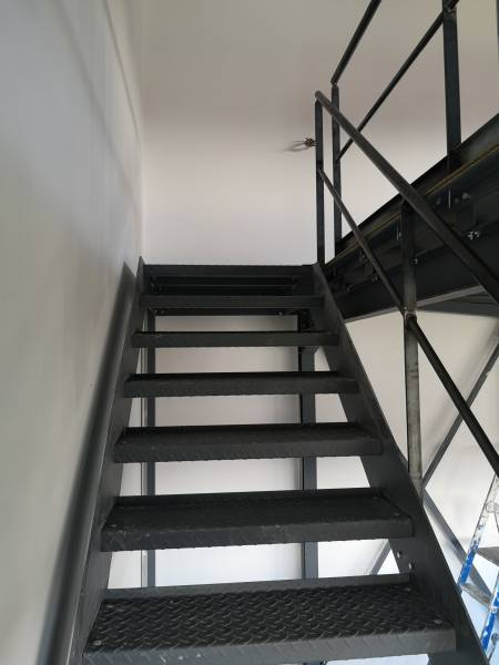 Création d'un escalier industriel à Brindas